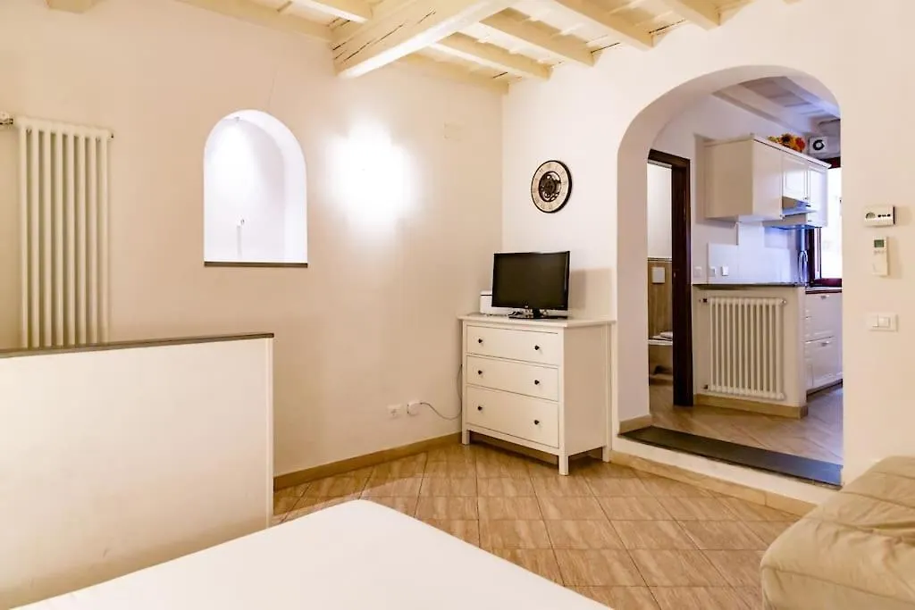 شقة Lovely Portion Of Property Few Steps From Basilica Santa Croce فلورنس إيطاليا